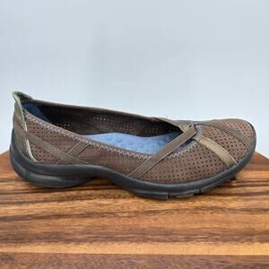 Privo Clarks Flat Shoes Womens 7 Brown Leather Perforated Comfort Slip On Casual